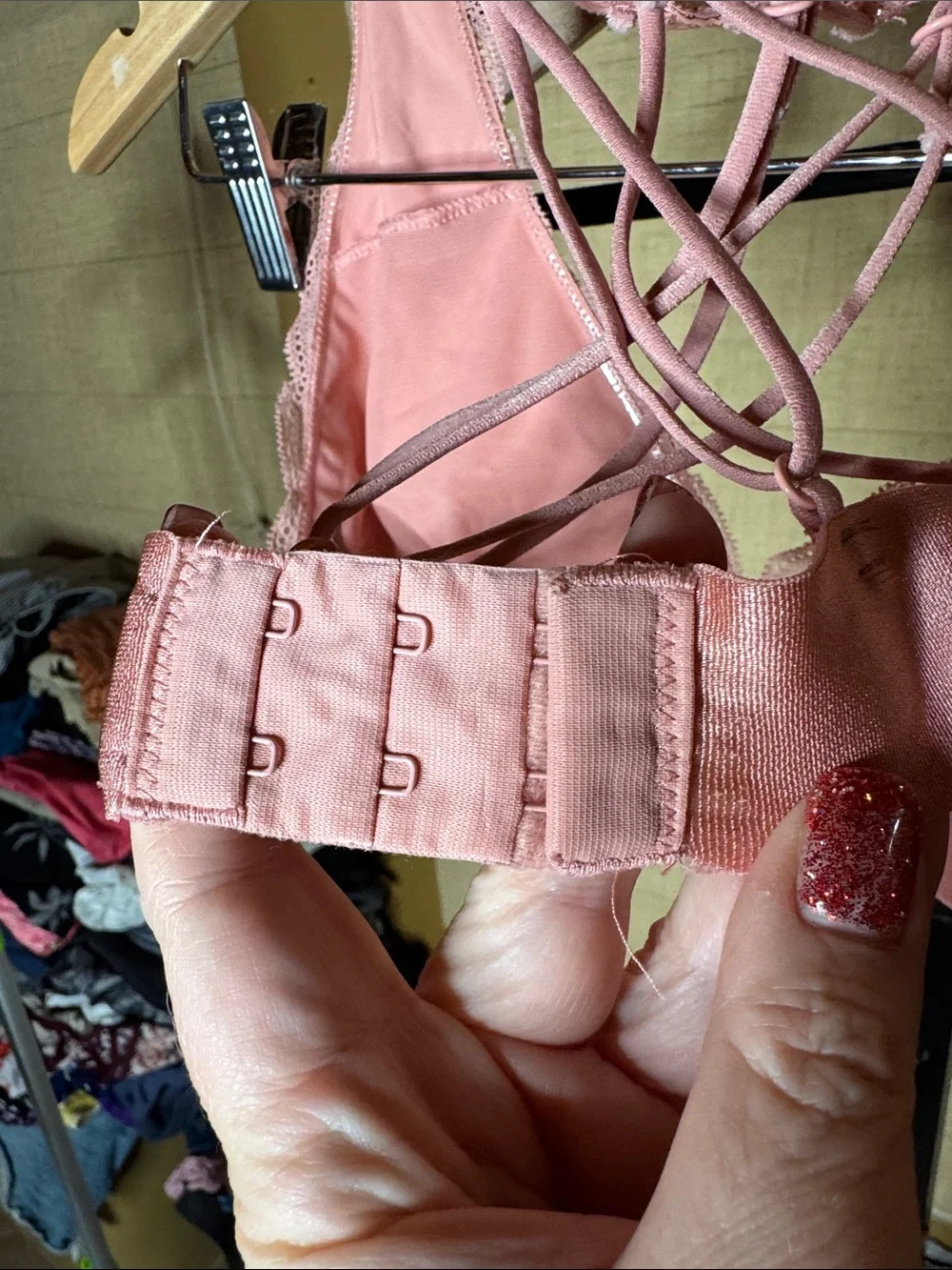 PINK Victoria’s Secret Lace Strappy Back Bralette Dusty Mauve Small EUC